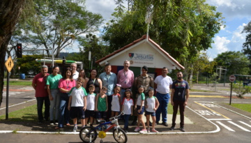 Jesuítas inaugura casa na Transitolândia, cidade em miniatura para educação no trânsito